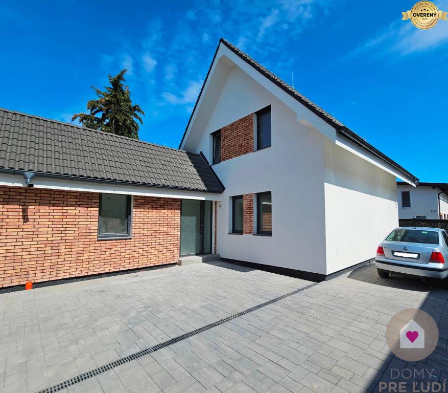 Predaj Rodinný dom Rodinný dom-Predaj-Bratislava - mestská časť Vrakuňa-349990.00 €