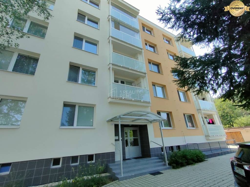 Predaj: 3-izbový byt v Lietavskej Lúčke s možnosťou vlastnej garáže