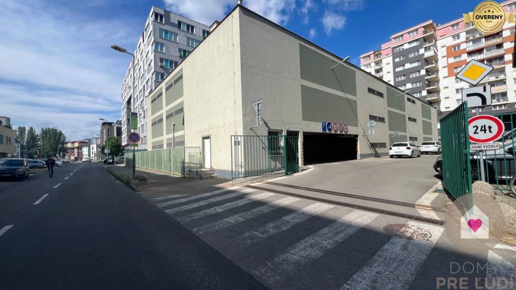 BA/RUŽINOV - Prenájom garážového státia na Mraziarenskej ulici