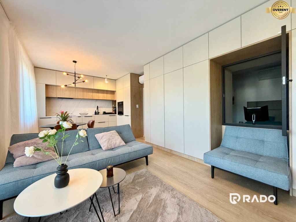 RADO | Dizajnový 2-izbový byt s balkónom 50 m² | Žabotova