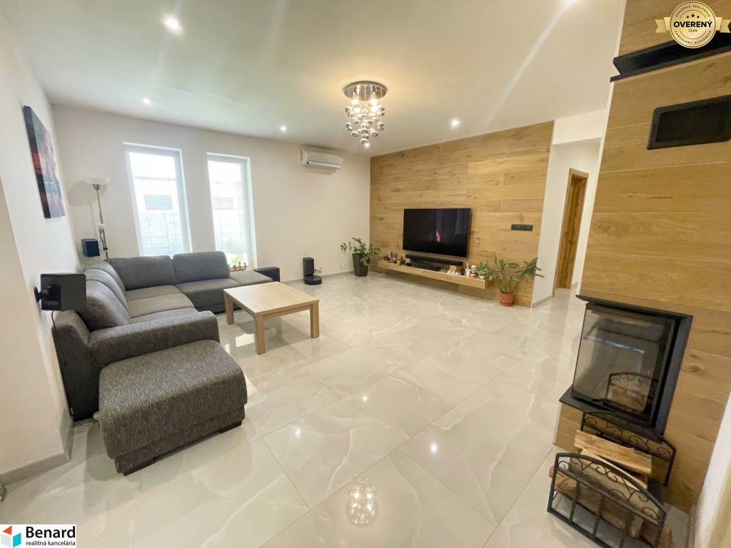 PREŠOV-LUKRATÍVNY RODINNÝ DOM,POZEMOK 820 m2, VLČIE DOLY