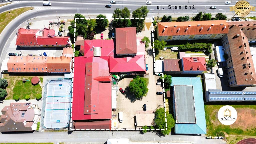 PREDAJ | Obchodný priestor FAMM | 1600 m² v centre kom. zóny Humenné