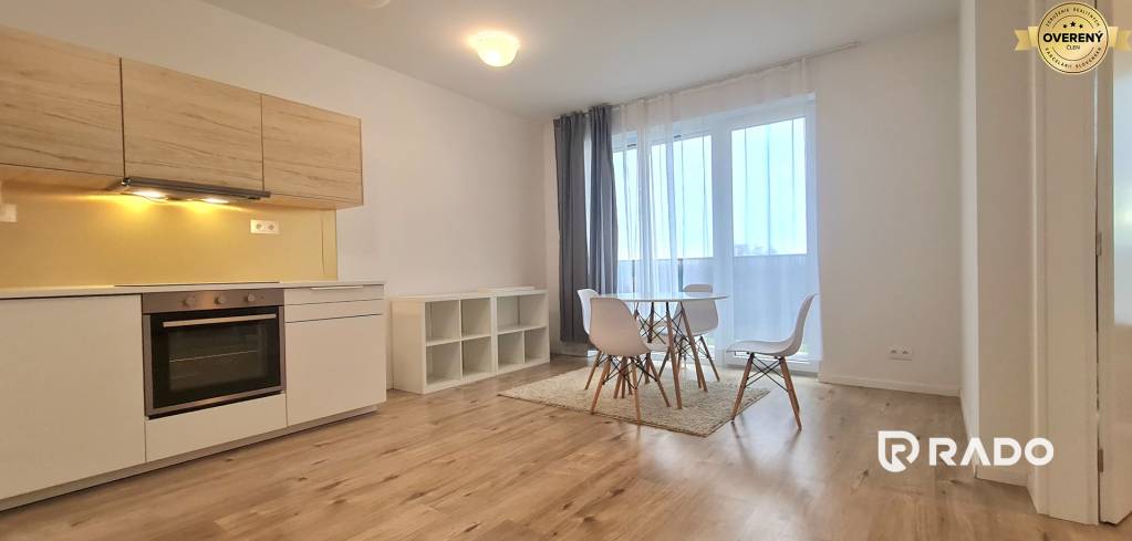 RentHub | Priestranný 3-izbový byt  | 80 ㎡ | Slnečnice-Petržalka