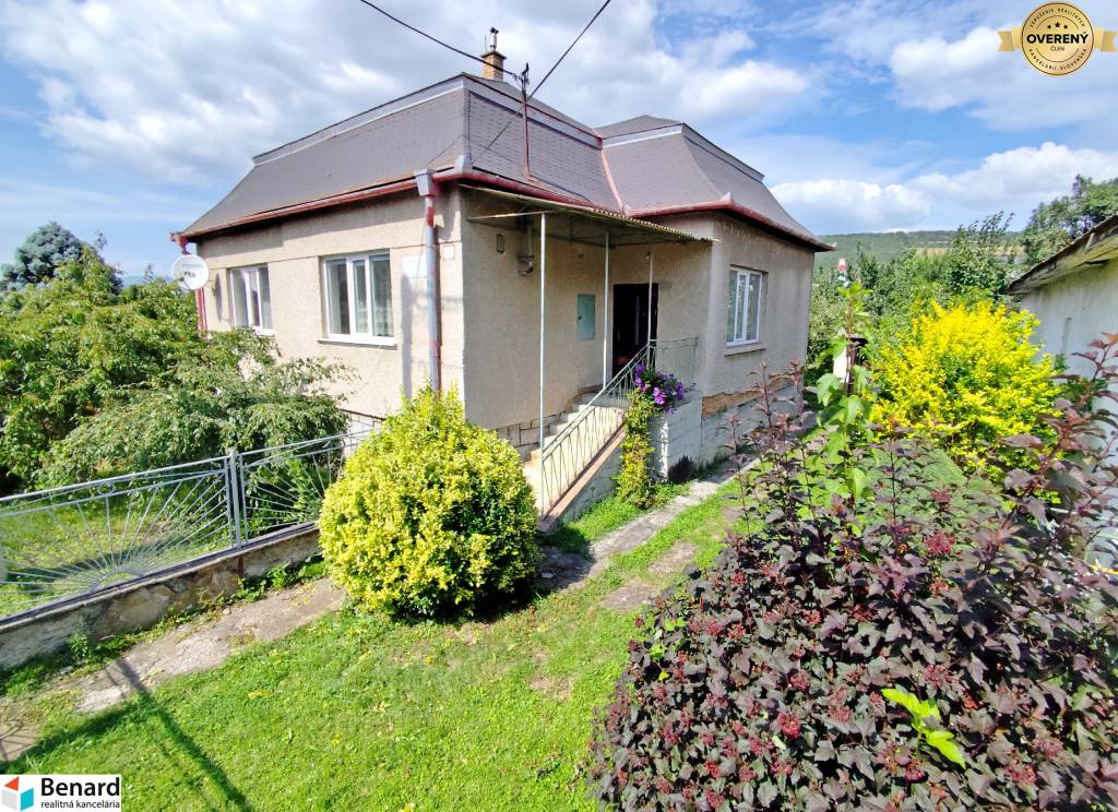 REZERVOVANÝ! RODINNÝ DOM + ZÁHRADNÝ DOMČEK + GARÁŽ, VEĽKÝ ŠARIŠ, 608 M