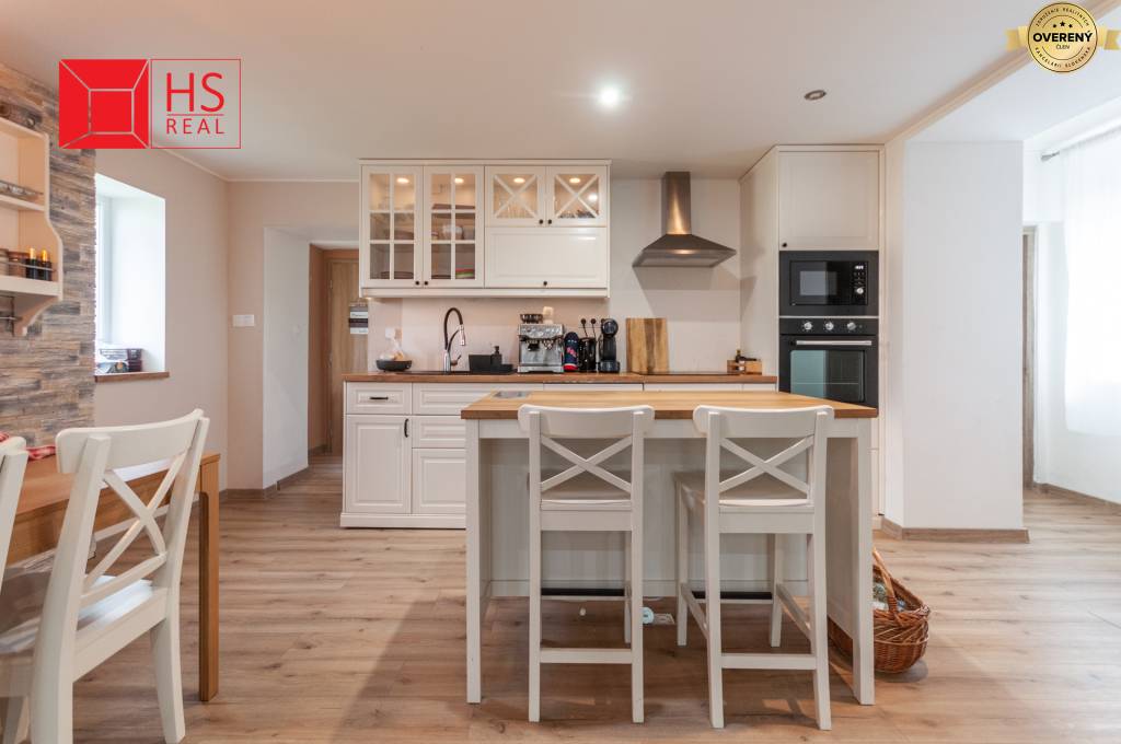  Rezervovane! Predaj RD v obci Semerovo s pozemkom 57 á