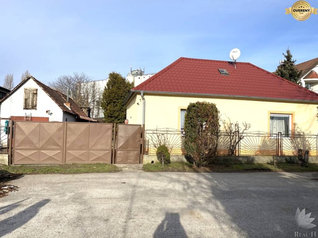 Real - H,s.r.o. ponúka na predaj rodinný dom Dunajská Streda