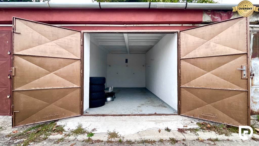 RADO | Garáž 19m2 | Pionierska - Nové Mesto