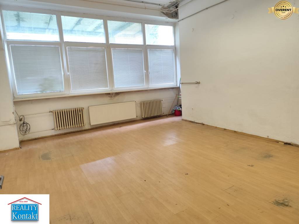 Na prenájom skladové priestory - Nové Zámky