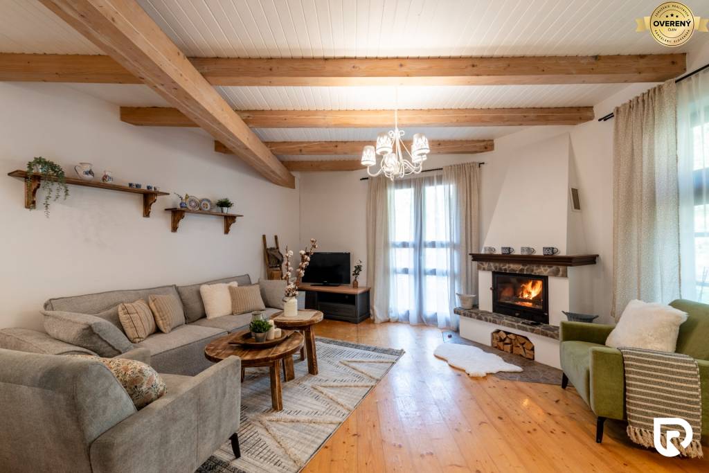 RADO | Okúzľujúci byt v Trenčianskych Tepliciach!