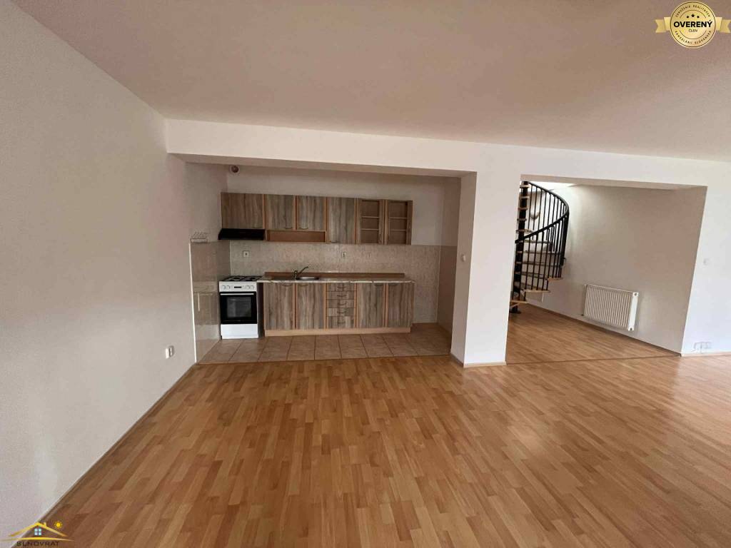 Luxusný 4-izbový mezonet priamo v centre Čadce 