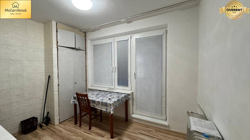 PRENÁJOM: 1IZBVÝ BYT STRED 36m2 Považská Bystrica s balkónom. 