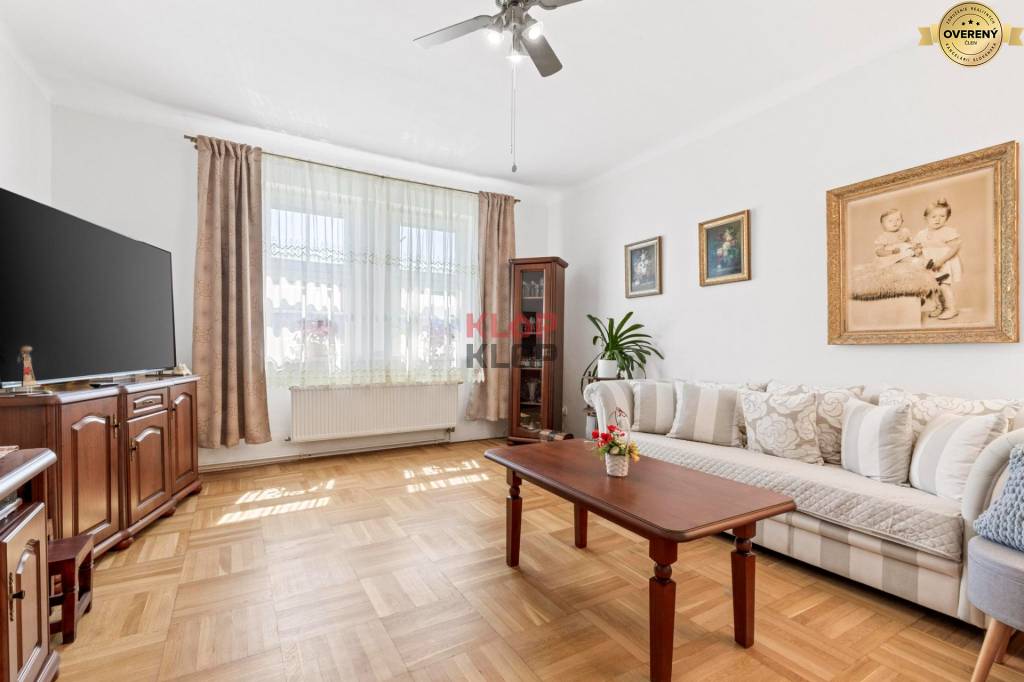 Kúpte si UNIKÁTNY 2i byt (MOŽNOSŤ 3i), LODŽIA, KLÍMA a VEĽKÁ PIVNICA