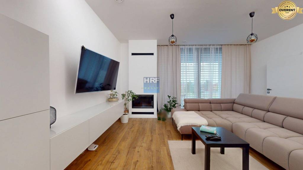  Moderný rodinný dom s výhľadom, ktorý si zamilujete