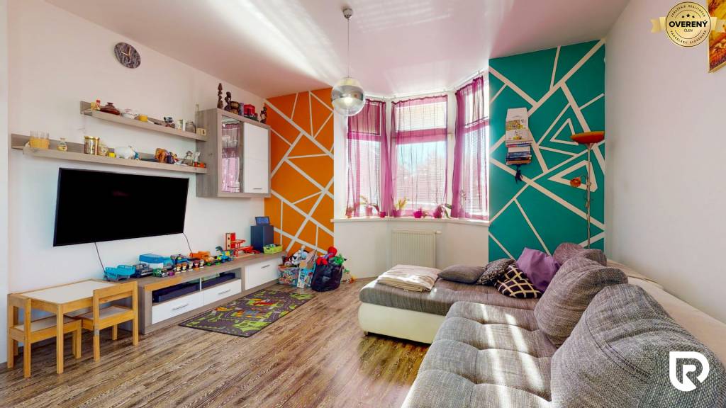 RADO | 3i byt v tehlovom dome so záhradou a parkovaním | Biskupice