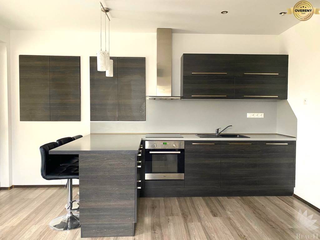 Predaj 3 izbový byt v rodinnom dome Dunajská Streda