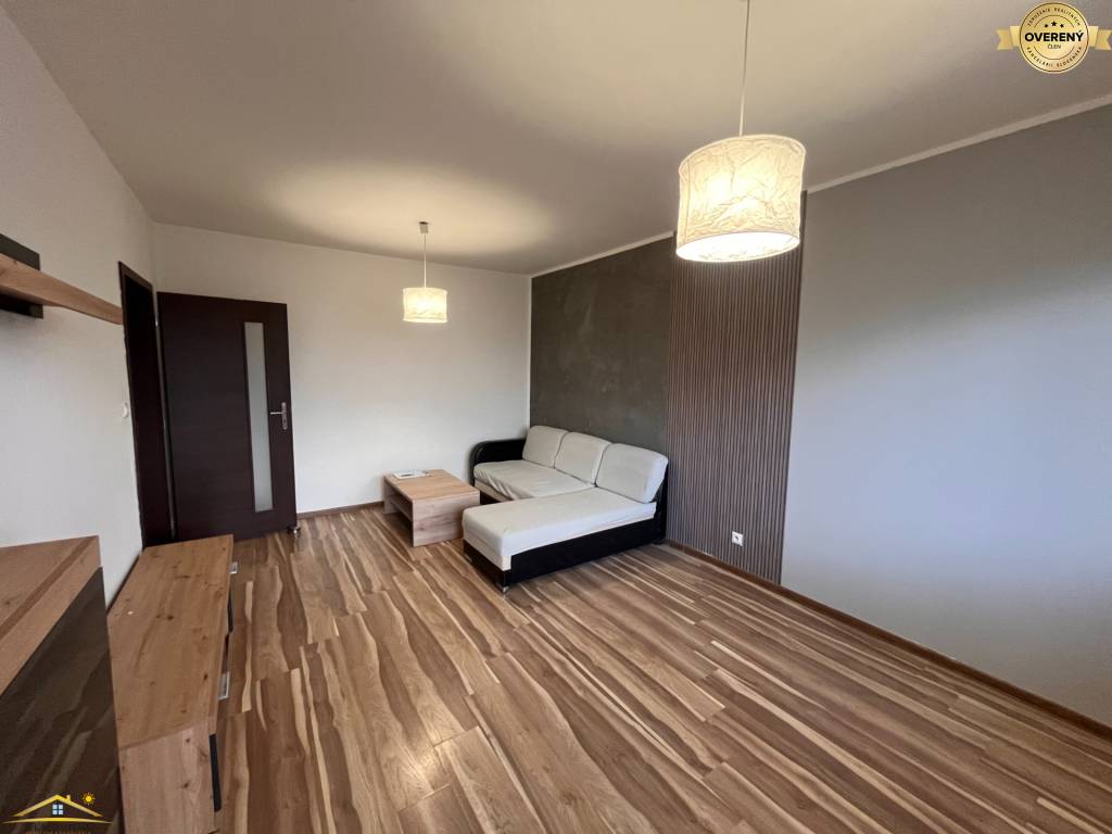 Prenájom: 2 izbový byt Žilina - Vlčince