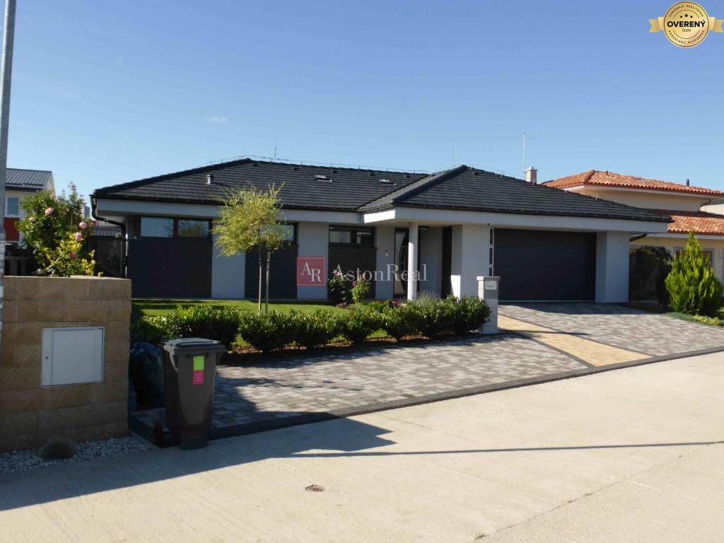 HĽADÁME pre nášho klienta NOVOSTAVBU/ rodinný dom v Banskej Bystrici