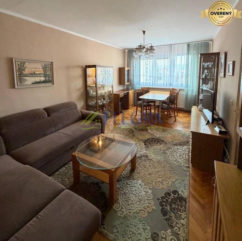 Na predaj 4  izbový byt  82 m2 Obchodná Košice