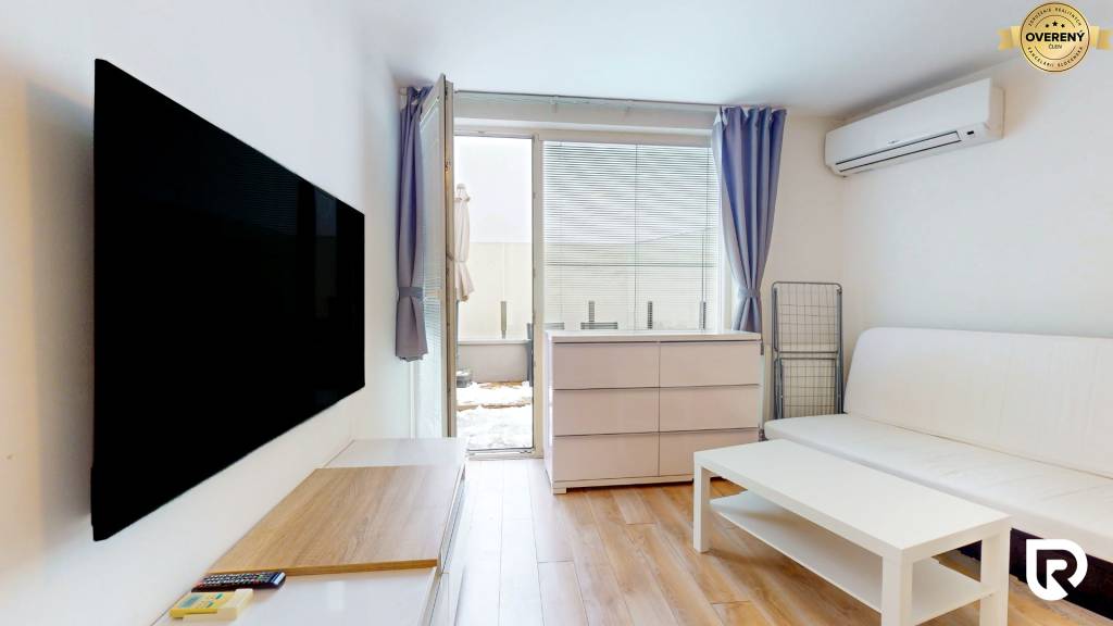 RADO | 2 byty v 1 už s nájomníkmi | okamžitý príjem 1600 €/mes | 4.87%