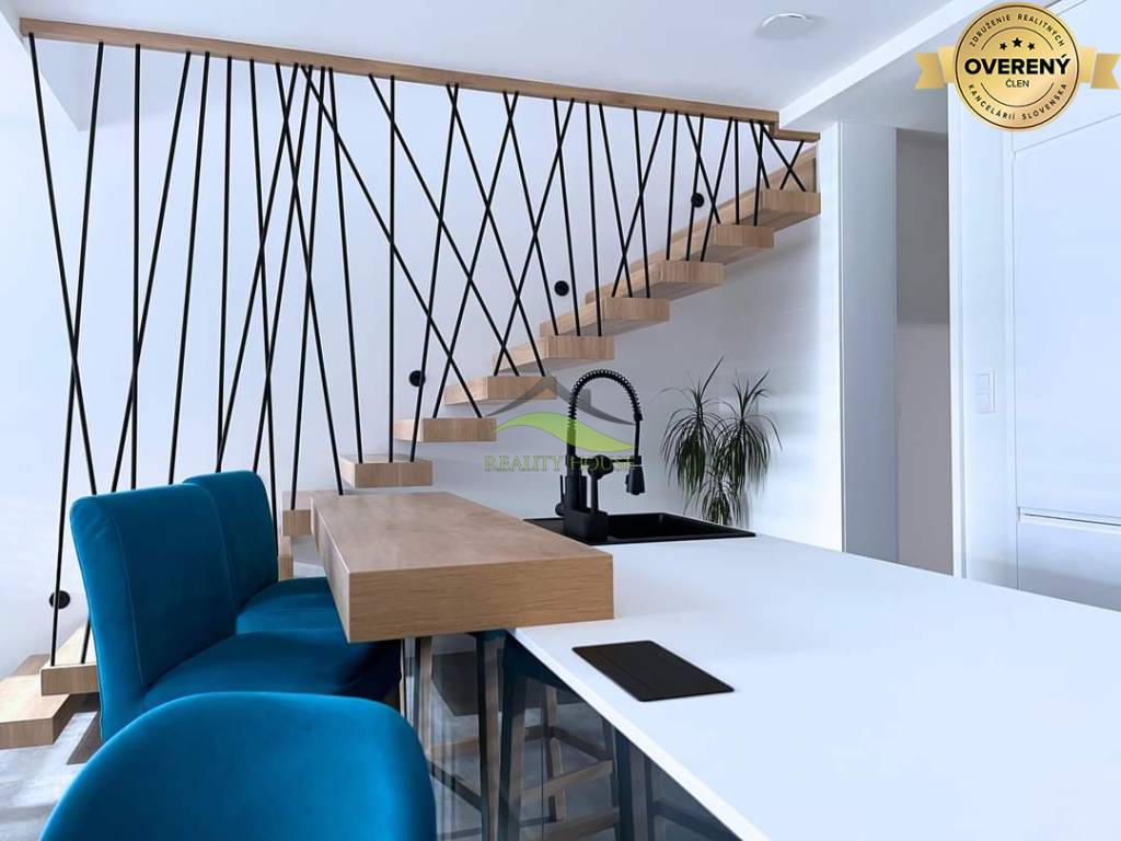 Poschodový rodinný dom v Michalovciach 