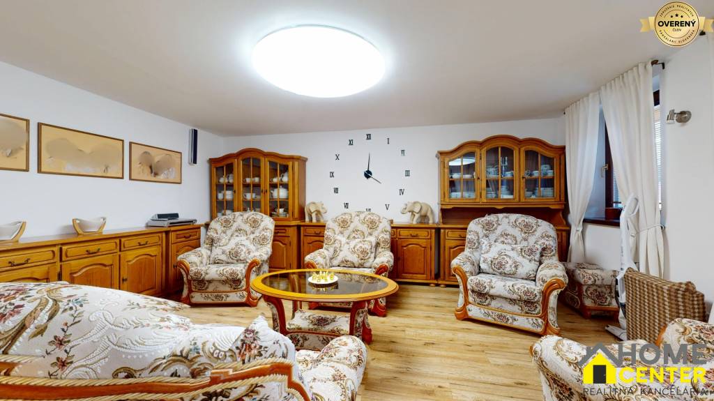 Na predaj 4 izbový dom na najlepšej adrese Nitra -Chrenová