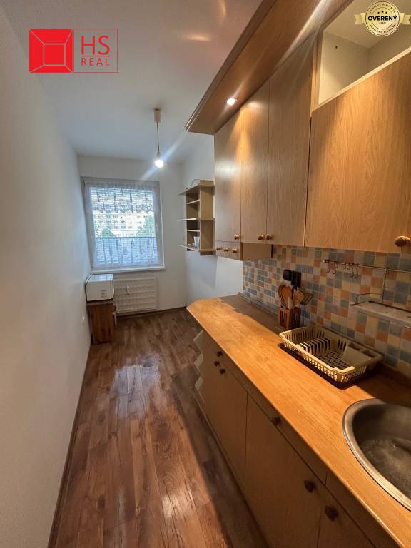 Prenájom menšieho 3 izb bytu na Sídlisku JUH v NZ