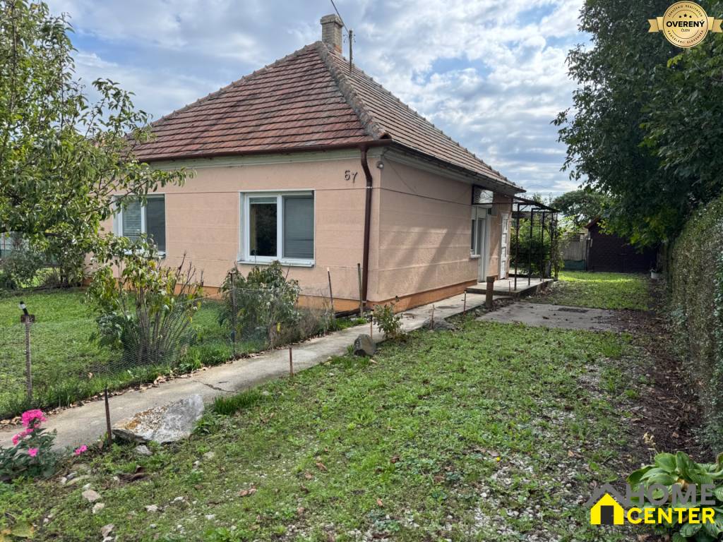 NA PREDAJ!!! Rodinný dom s veľkým pozemkom v obci Vék pri Hurbanove