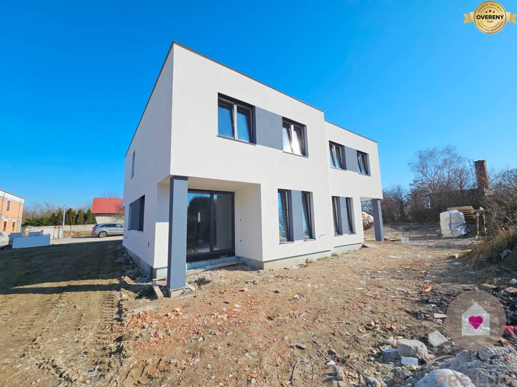 PRIESTRANÝ 4 izbový RD-128 m2 S TEPELNÝM ČERPADLOM, POZEMOK 405 m2