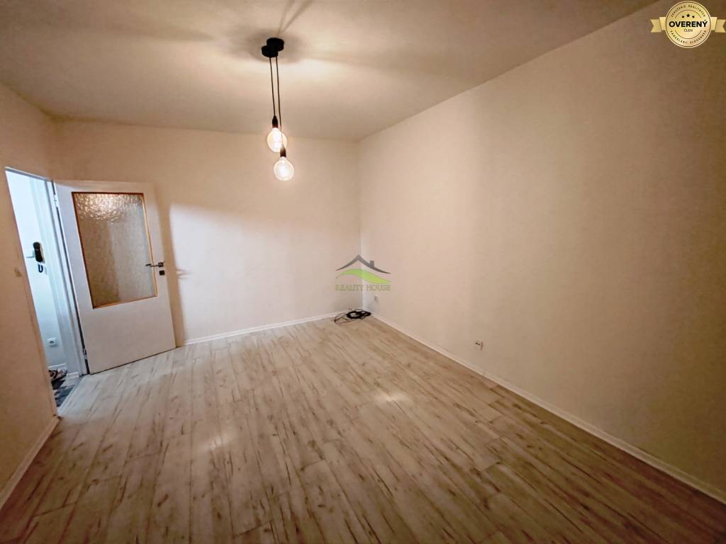 2-izbový komfort s balkónom – Vranov, Lúčna!