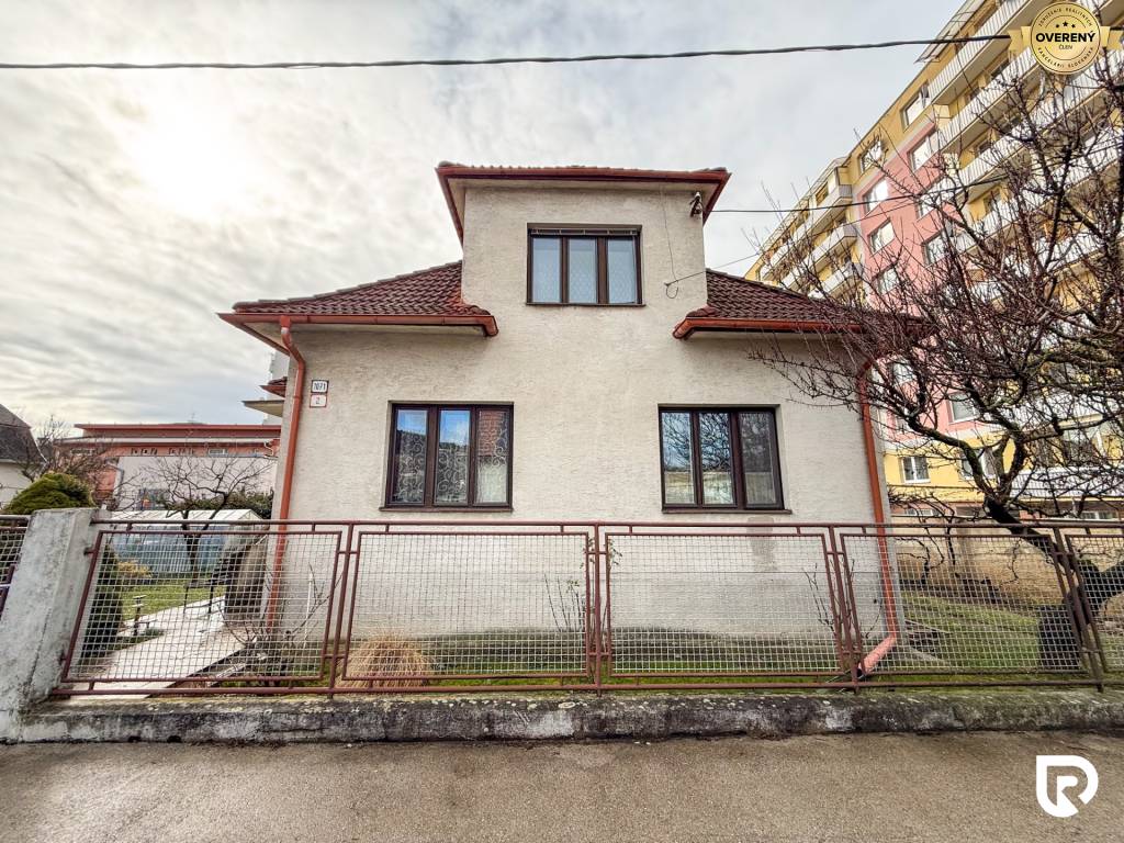 RADO | Rodinný dom s pozemkom 727m2, Tatranská ul. - Trenčín