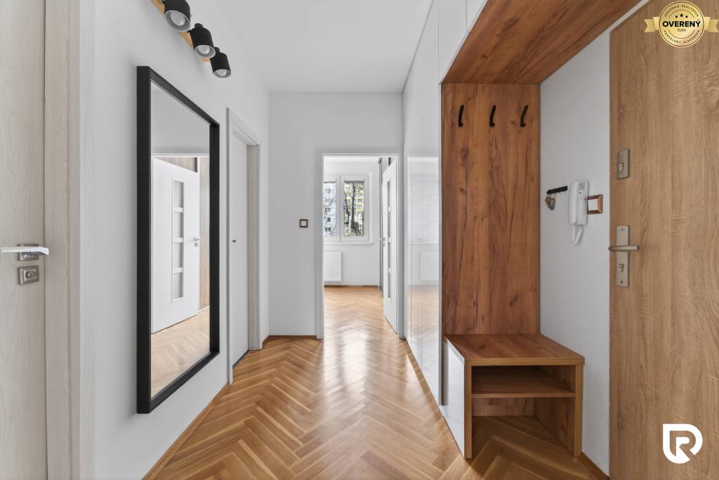 RADO | Prenájom 2-izbového bytu v centre, voľný ihneď