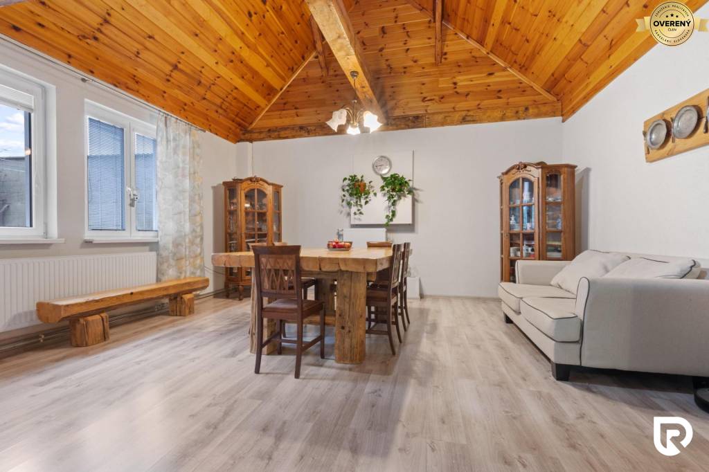 RADO I Veľký rodinný dom s možnosťou podnikania I Ivanka pri Dunaji