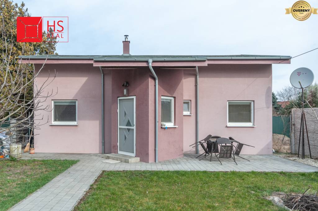 Predaj rodinného domu - dvevodom v Šuranoch