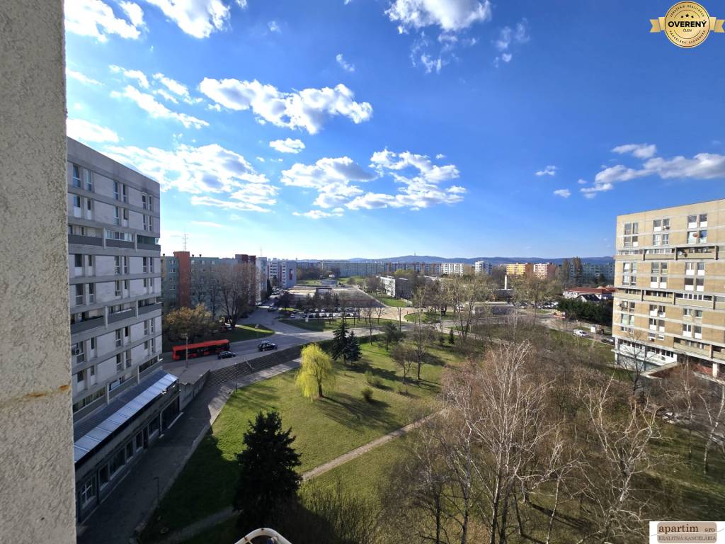 Apartim sro predá 2 izb byt na Stavbárskej ulici