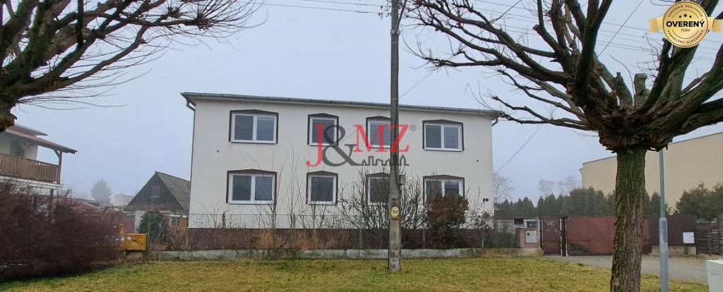 Rodinný dom, 4 bytové jednotky, Kalná nad Hronom (SM-877)