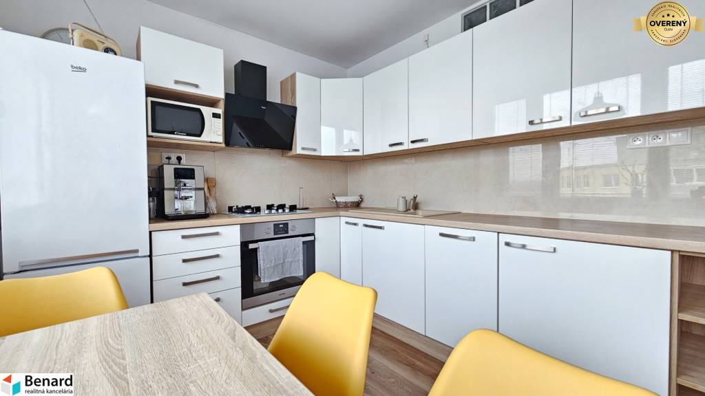 2 izbový byt na prenájom - Nad jazerom, Azovská ul.