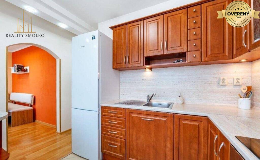 Prenájom 3 izbový byt, Sídl.3, 73 m², klimatizovaný