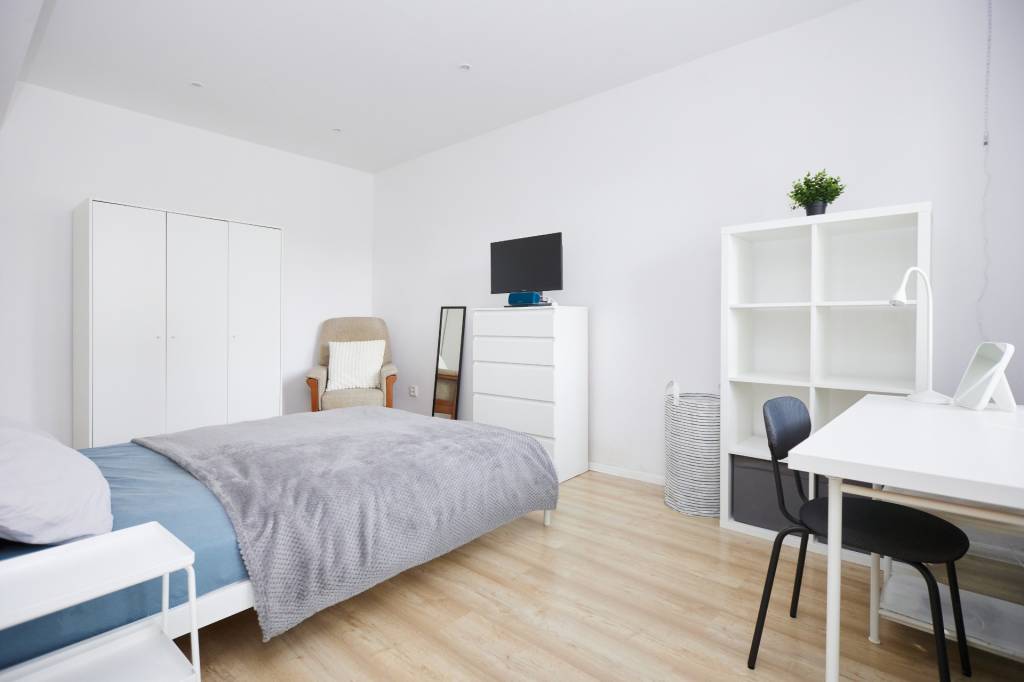 NA PREDAJ,2-IZBOVÝ TEHLOVÝ BYT,KOŠICE-SEVER,LOMNICKÁ UL.