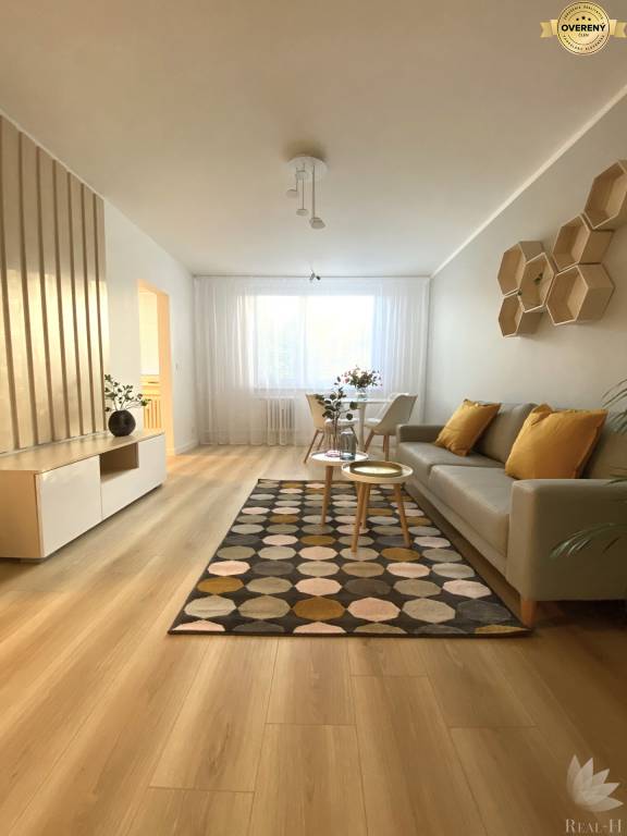 Dizajnový moderný 2 izbový byt Jurigovo nám. Bratislava IV Karlova Ves