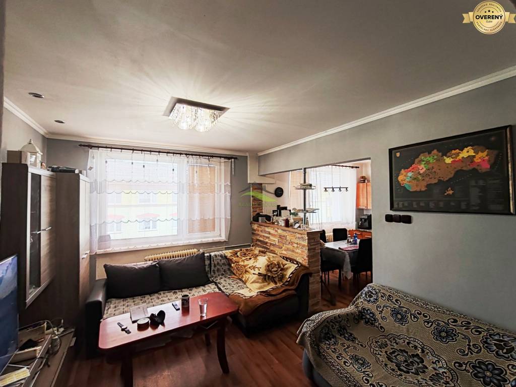 Rodinný raj, 4 izbový byt + veľká terasa v srdci Vranova