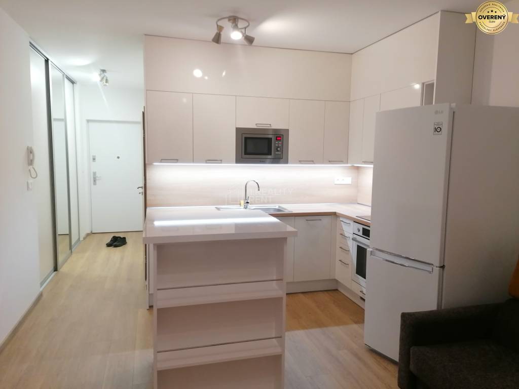 prenájom bytu 1+kk na Pražskej ulici v Žiline