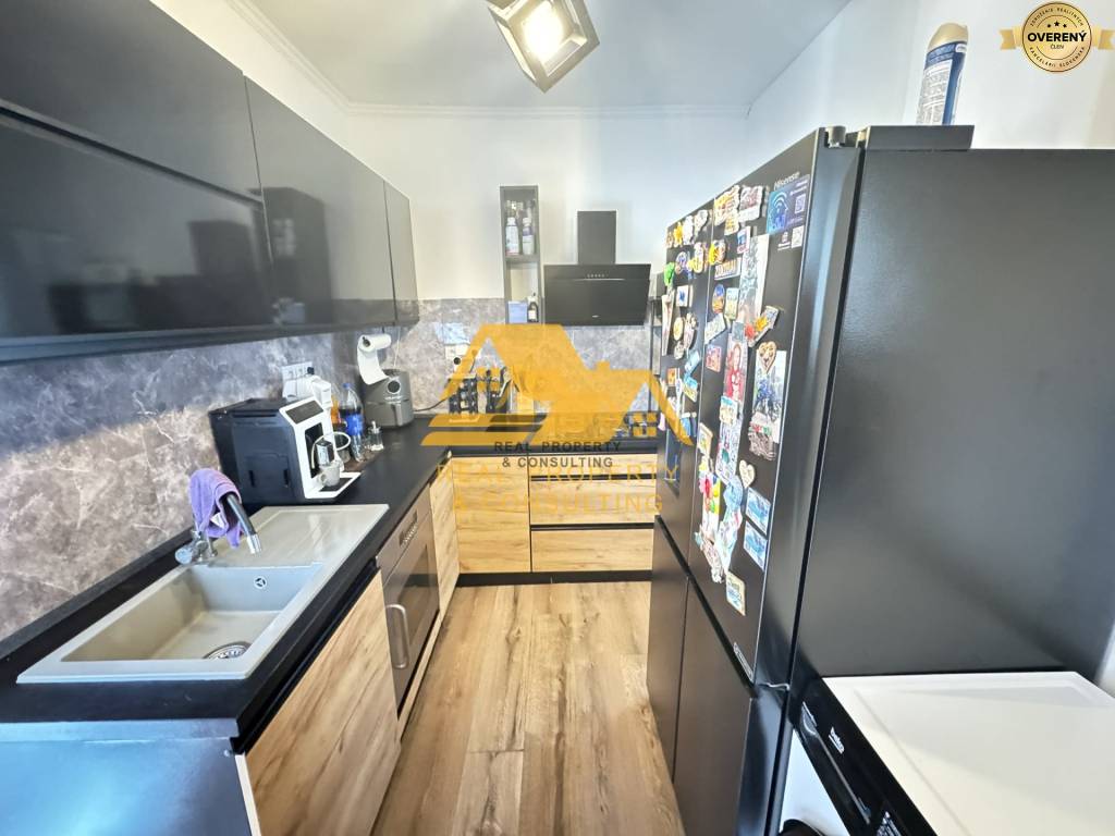 Predám tehlový 3 izbový byt v Nových Zámkoch