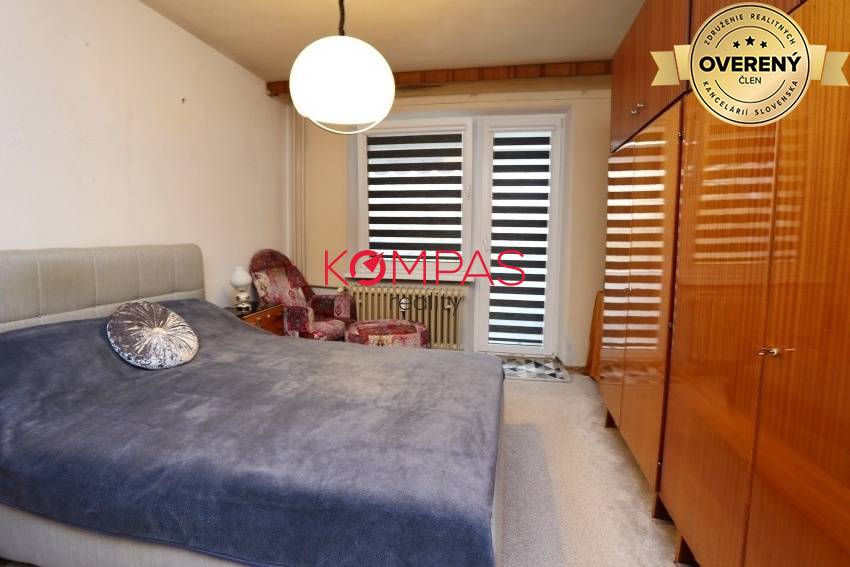 Rezervovaný __ VEĽKÝ 3-IZB. BYT S LODŽIOU NA VYHĽADÁVANEJ ADRESE 