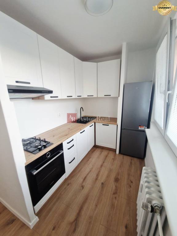 PRENÁJOM! 1 izbový byt , 36 m2, Rača - Žarnovická