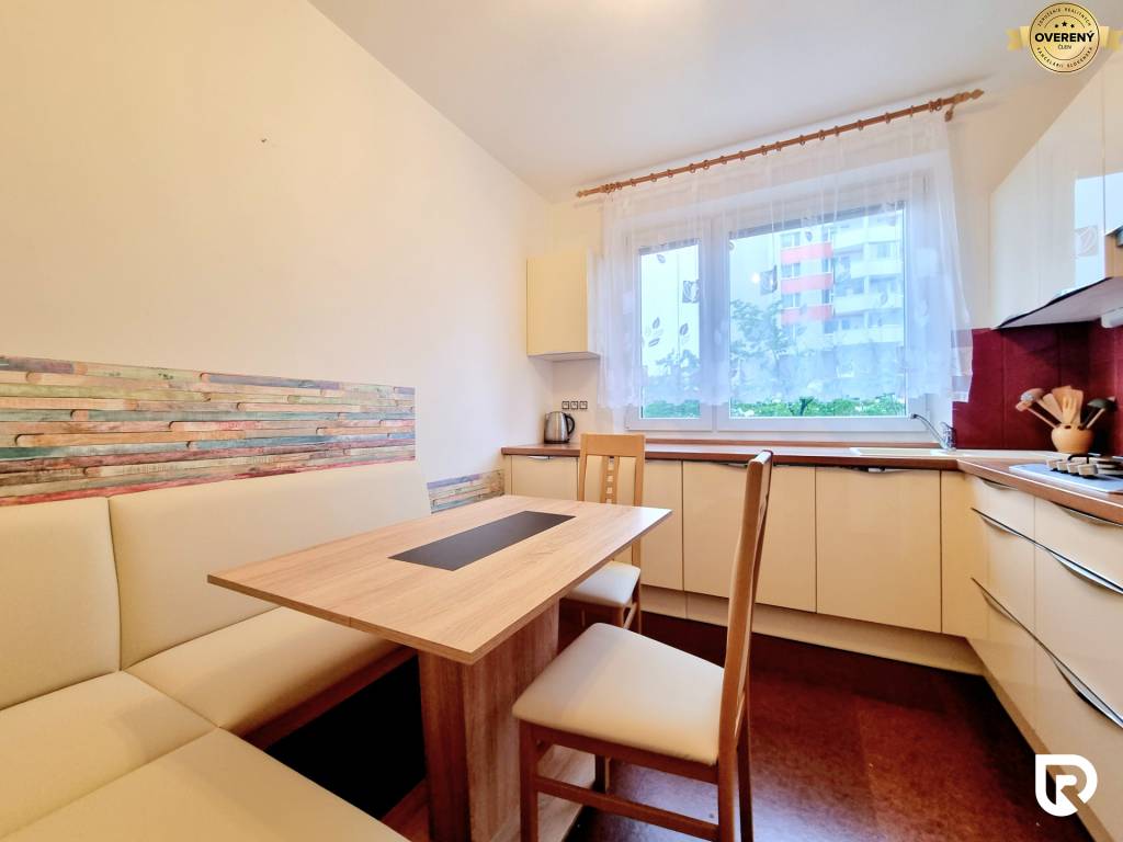 RADO | prenájom | zariadený 3-izb. byt | loggia | 74 m² | Karlova Ves