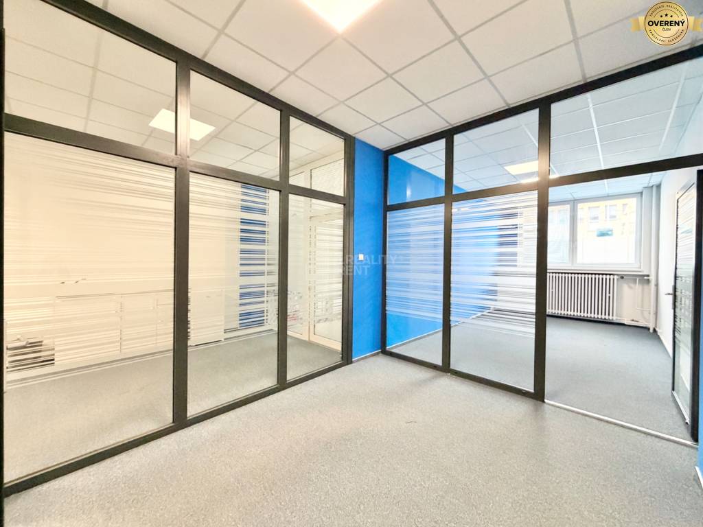 Ponúkame na prenájom obchodné priestory s rozlohou 108 m2 - Žilina