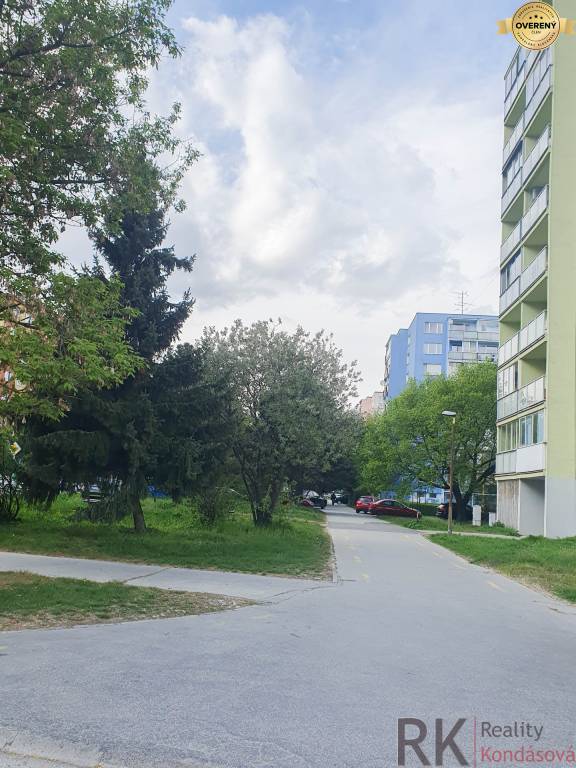 Garsónka, Terasa - Považská