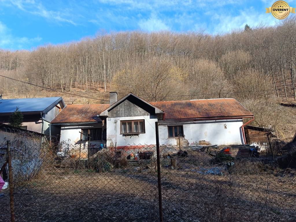 Na predaj chalupa  Banská Hodruša v tichej lokalite