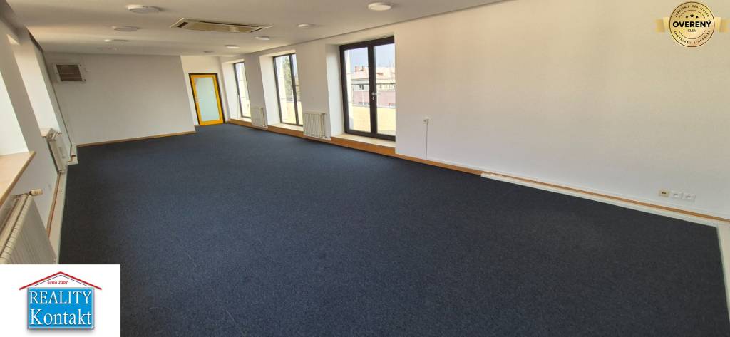 Na prenájom kancel. priestory 28-60 m2 a obch.priest.128m2- Nové Zámky