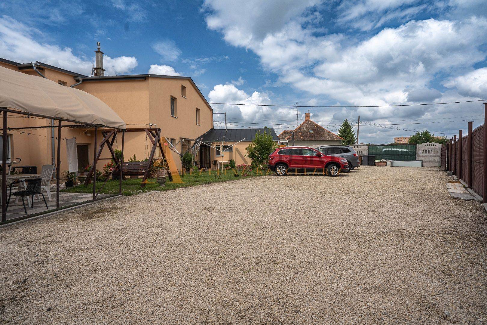 External property image